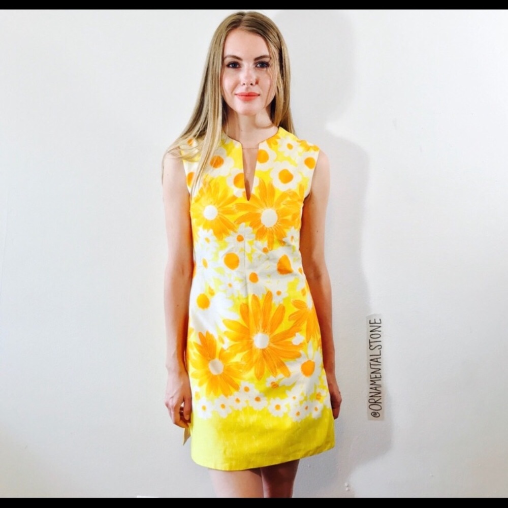 VINTAGE 60s TIZZIE TWO FLORAL PLAYSUIT DRESS #H89